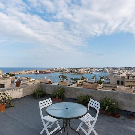 Merkanti Apartments La La Valletta Esterno foto