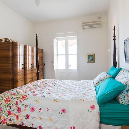 Merkanti Apartments La La Valletta Esterno foto